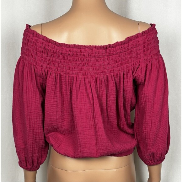 Evereve Roan + Ryan Women’s Size Small Fuchsia Kamryn Gauze Off Shoulder Top - Picture 3 of 10